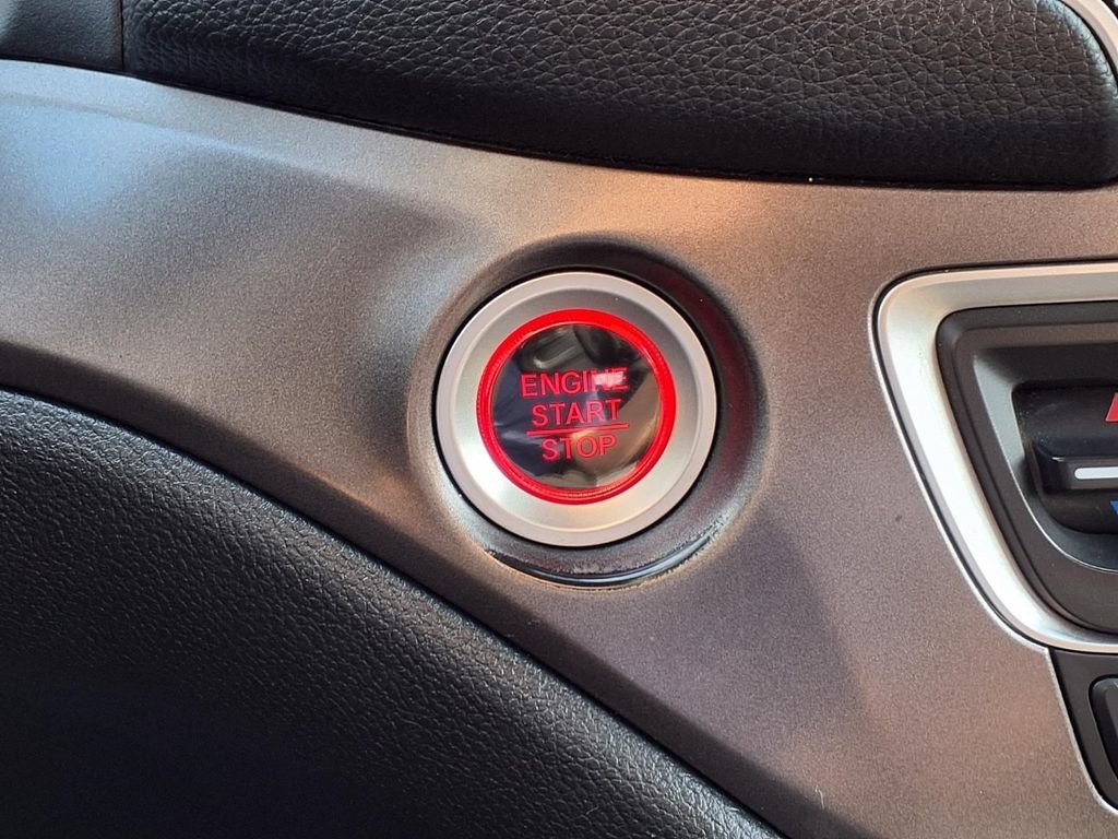 Used 2021 Honda Pilot EX image 13