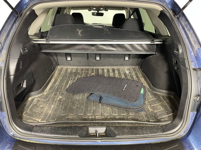 Used 2019 Subaru Outback 2.5i Premium image 17