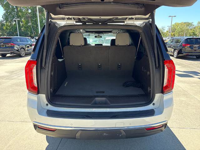 Used 2021 GMC Yukon XL SLT w/ SLT Luxury Plus Package RWD image 30
