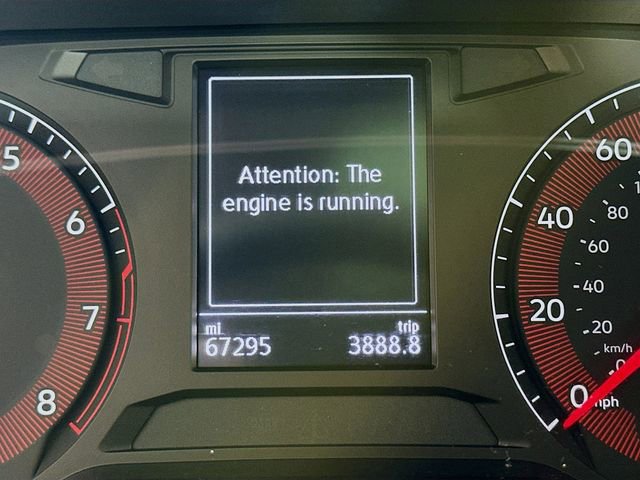 Used 2020 Volkswagen Jetta SE w/ SE Cold Weather Package image 13