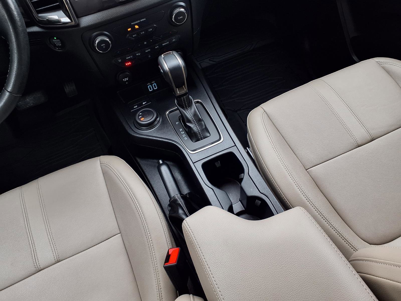 Certified 2023 Ford Ranger Lariat w/ Trailer Tow Package image 13