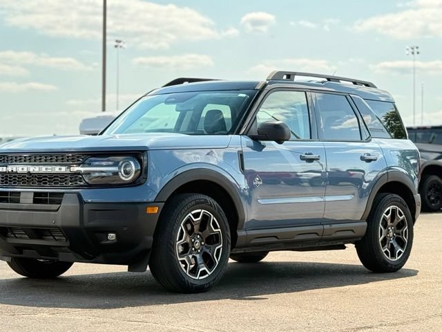 Certified 2025 Ford Bronco Sport Outer Banks w/ Outer Banks Tech Package+ AWD/4WD image 41