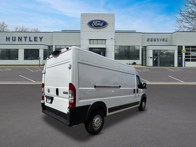 Used 2025 RAM ProMaster 2500 w/ Convenience Group FWD image 4