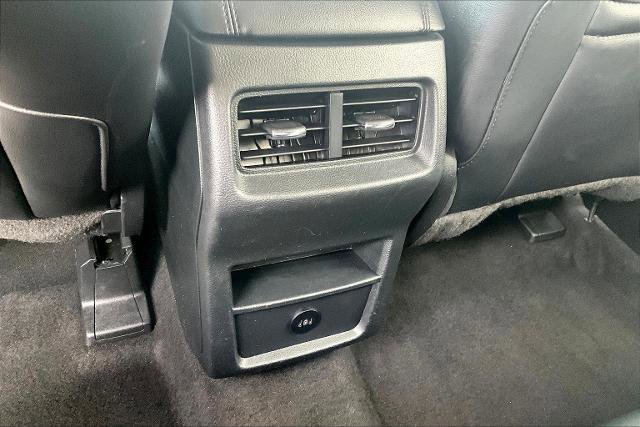 Certified 2024 Ford Edge SEL image 38