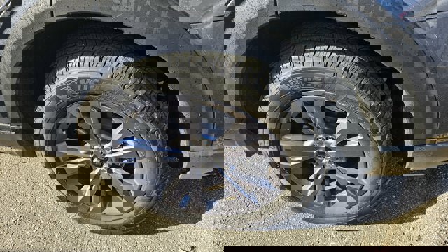 Certified 2025 Ford Explorer Active w/ Active Comfort Package image 11