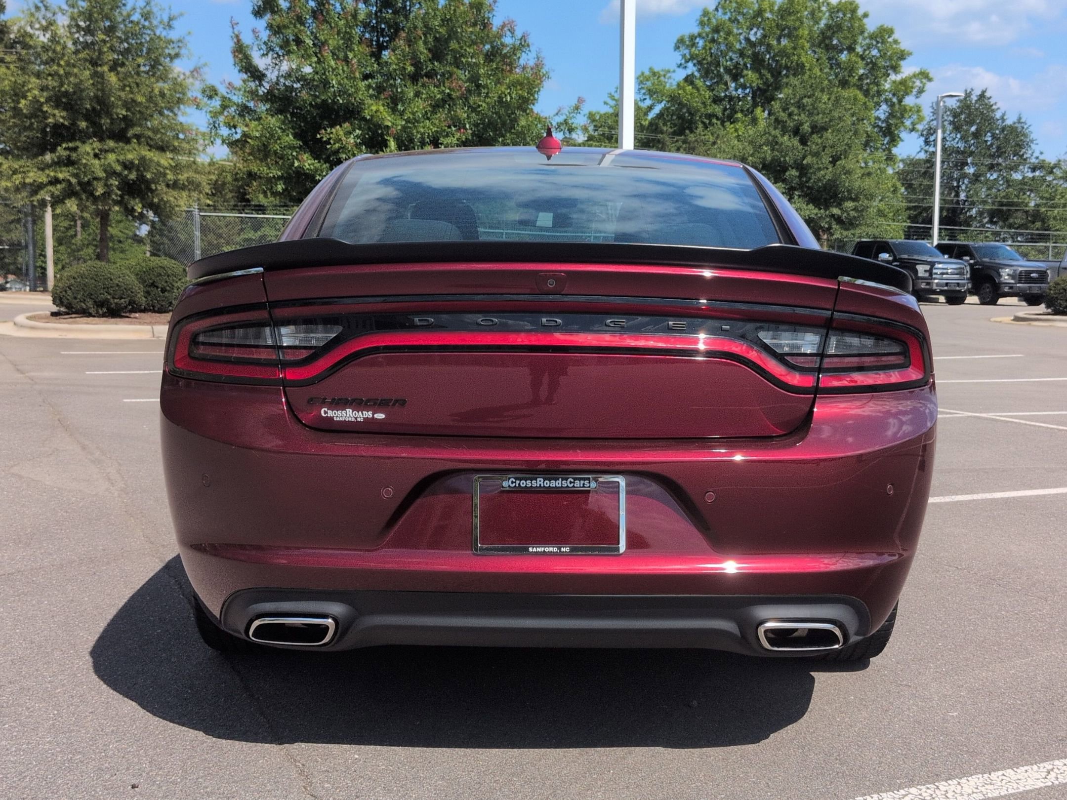 Used 2023 Dodge Charger SXT w/ Blacktop Package RWD image 5
