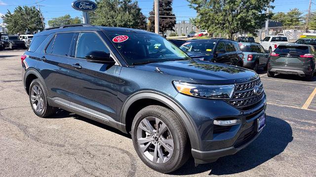 Certified 2023 Ford Explorer XLT w/ Equipment Group 202A AWD/4WD image 9