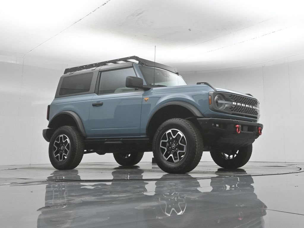 Certified 2022 Ford Bronco Badlands AWD/4WD image 4