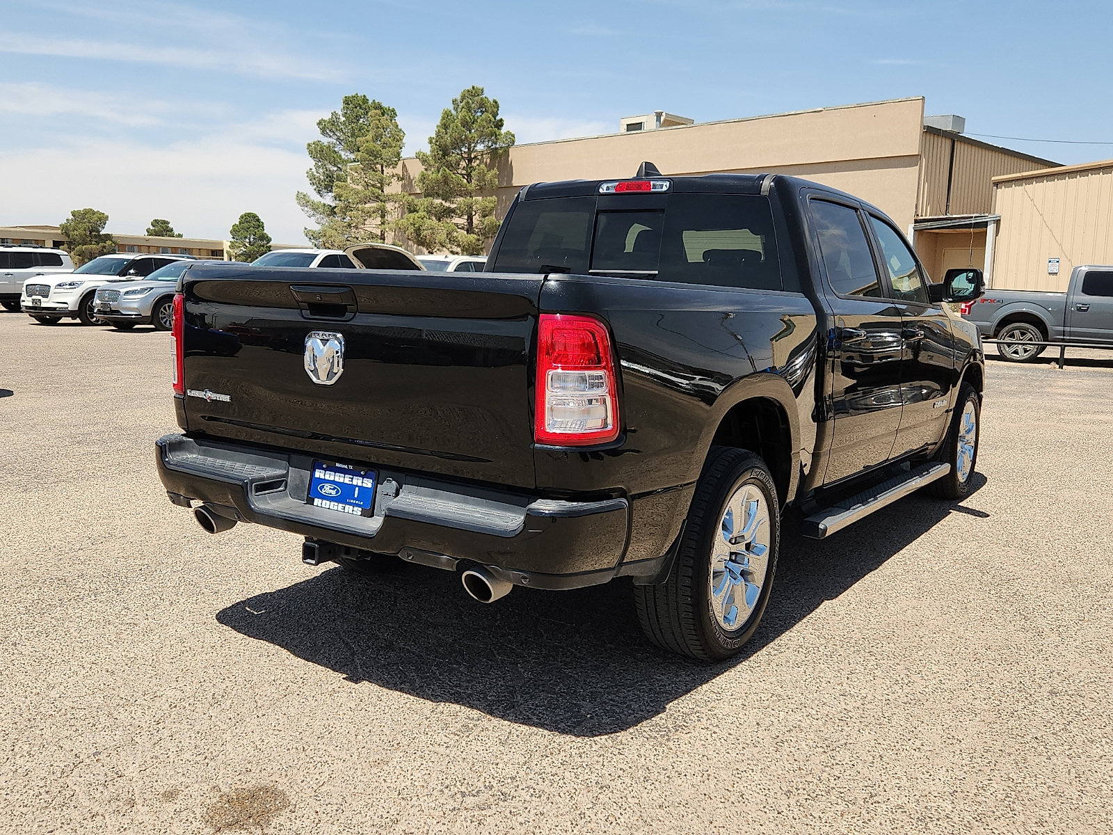 Used 2024 RAM 1500 Lone Star RWD image 7