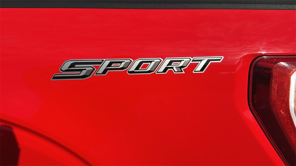 Certified 2021 Ford F150 XLT w/ Equipment Group 302A High image 8