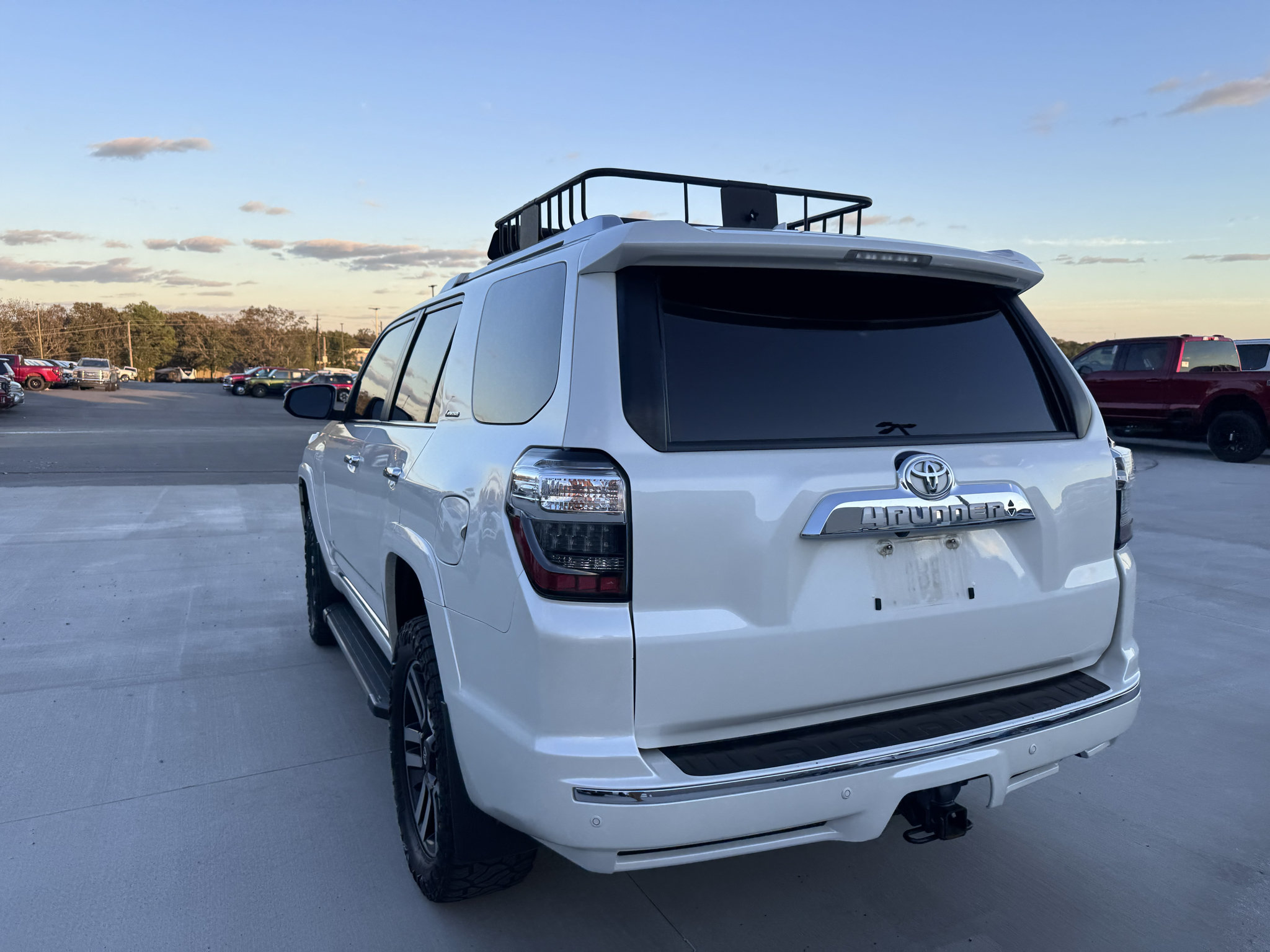 Used 2023 Toyota 4Runner Limited AWD/4WD image 9
