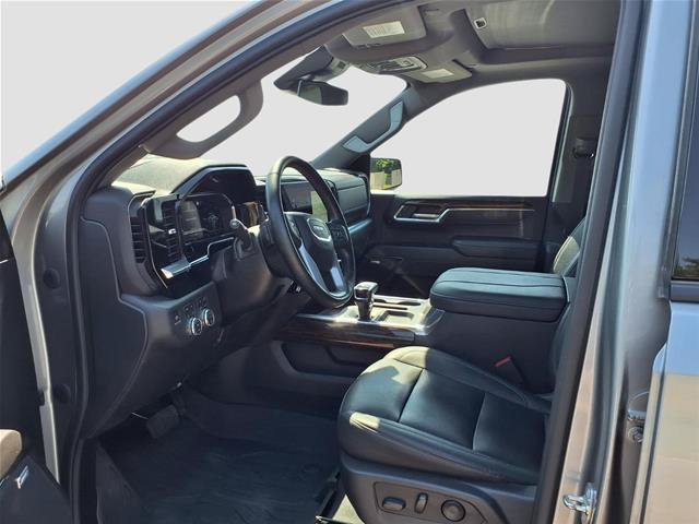 Used 2024 GMC Sierra 1500 Elevation w/ Elevation Premium Package AWD/4WD image 19