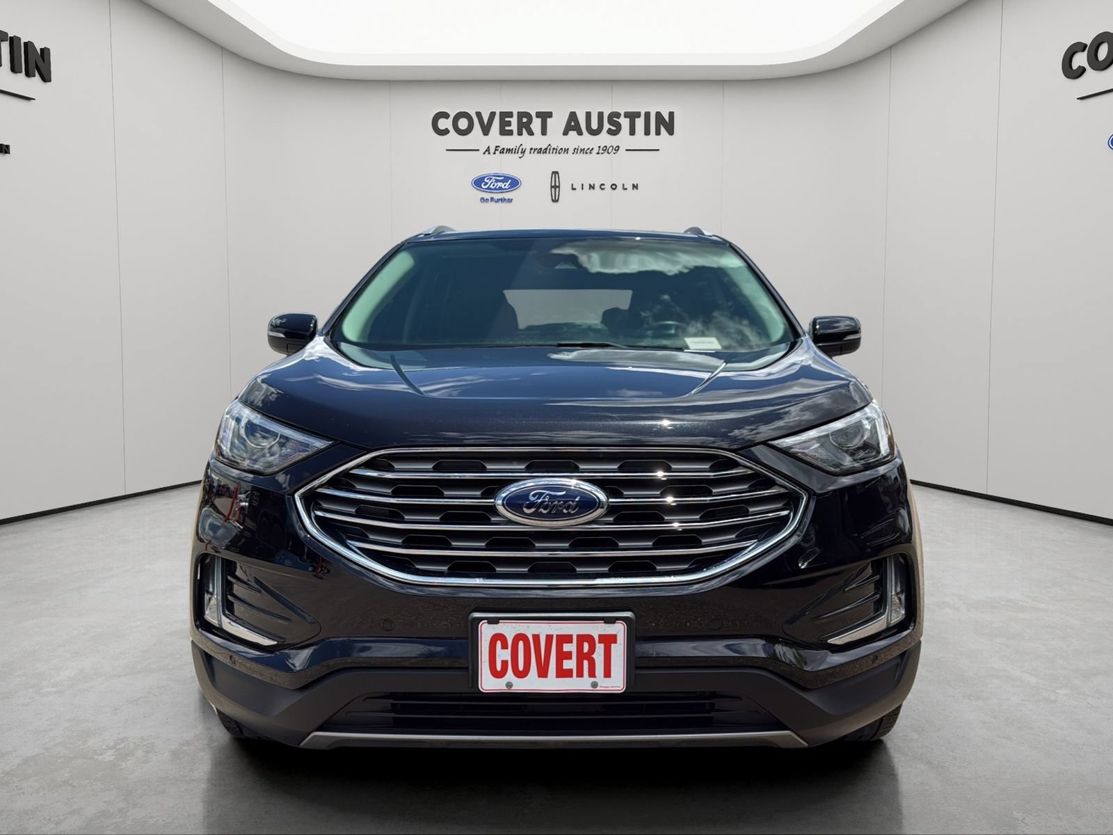 Certified 2023 Ford Edge Titanium AWD/4WD image 8