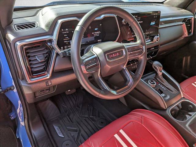 Used 2025 GMC Canyon Elevation AWD/4WD image 10