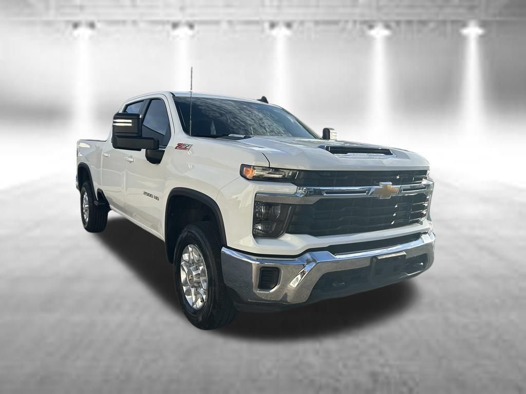 Used 2024 Chevrolet Silverado 2500 LT AWD/4WD video 2