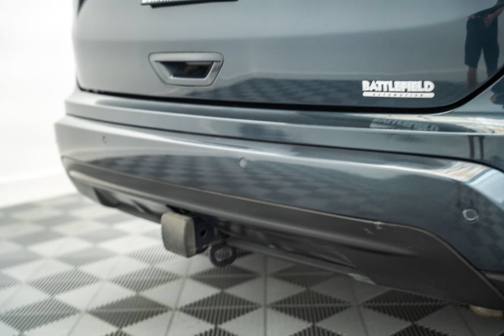 Certified 2024 Ford Edge ST-Line w/ Class II Trailer Tow Package AWD/4WD image 8