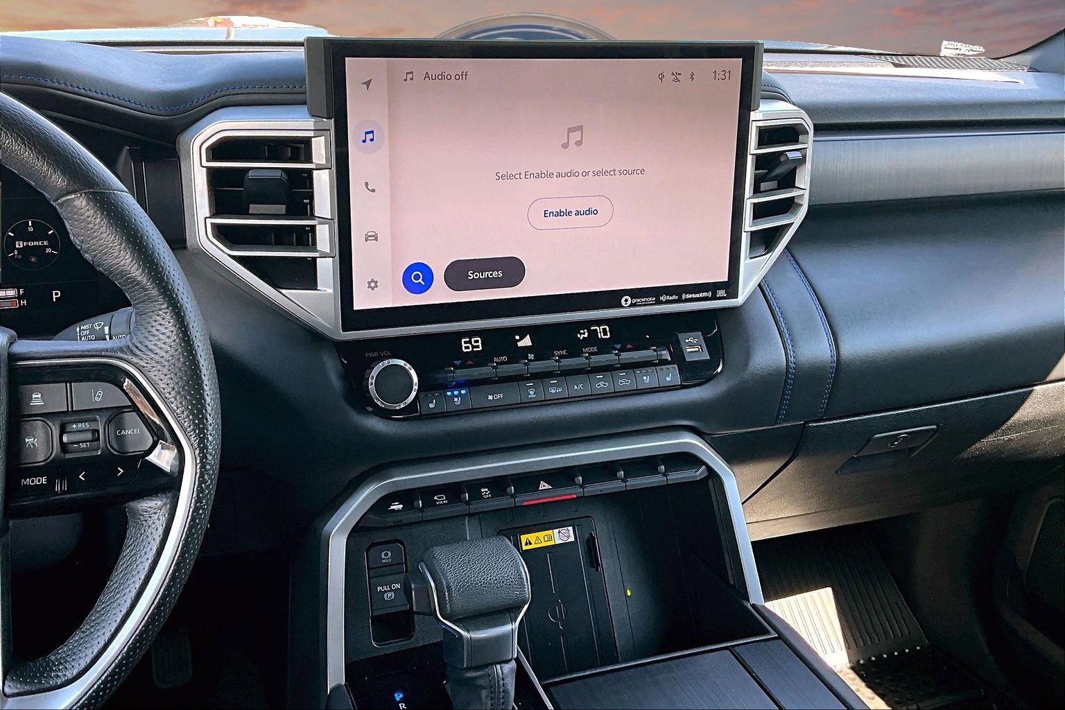 Used 2023 Toyota Tundra Platinum AWD/4WD image 8