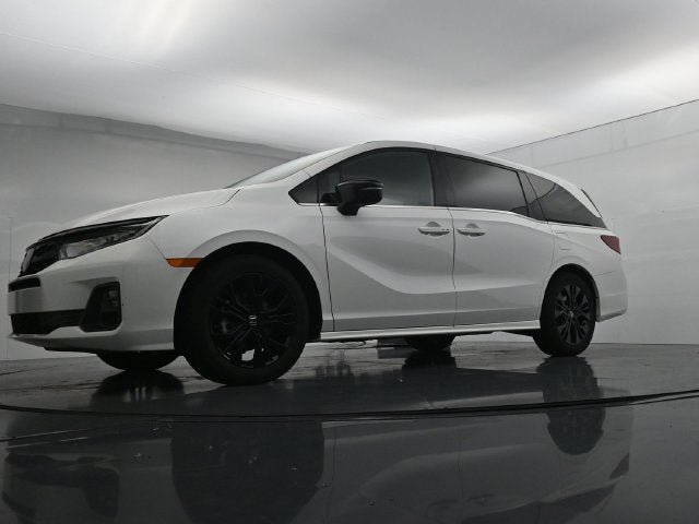 Used 2025 Honda Odyssey Sport-L image 40