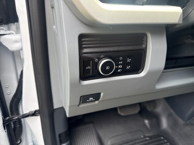 Certified 2024 Ford F250 XL AWD/4WD image 19