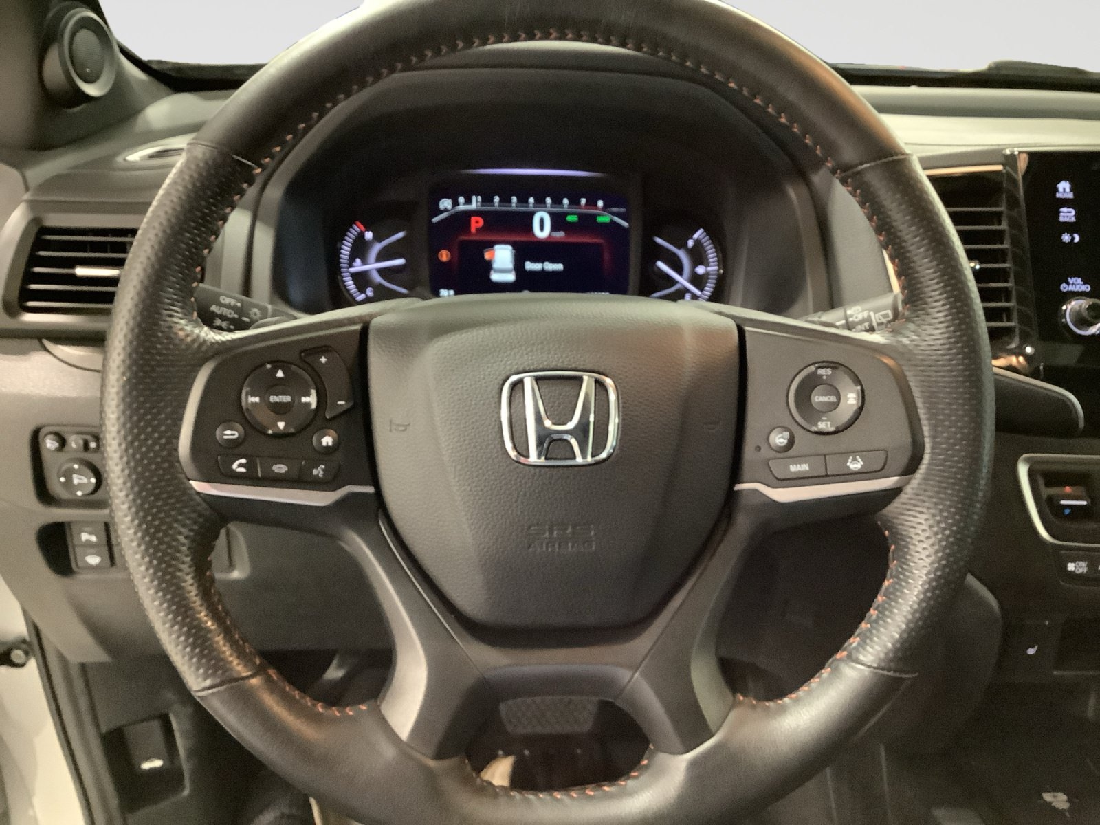 Used 2025 Honda Passport TrailSport image 13