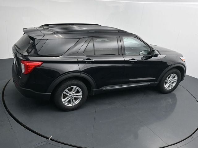 Certified 2023 Ford Explorer XLT w/ Equipment Group 202A AWD/4WD image 29