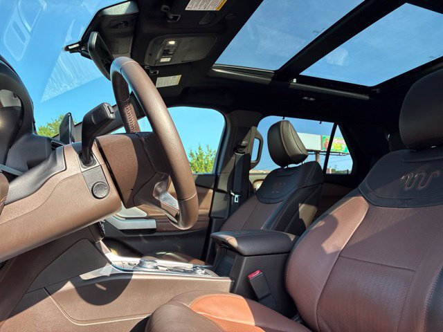 Certified 2022 Ford Explorer King Ranch w/ Class IV Trailer Tow Package AWD/4WD image 22