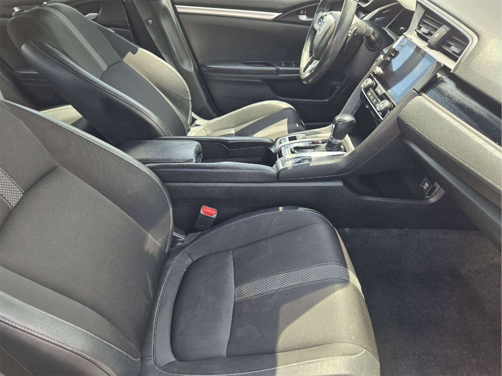 Used 2021 Honda Civic Sport image 13