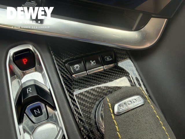 Used 2022 Chevrolet Corvette Stingray Premium Conv w/ Z51 Performance Package RWD image 24