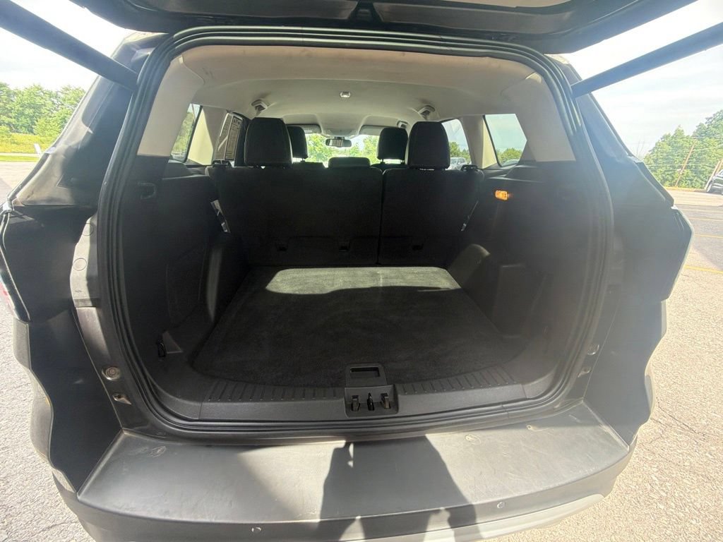Certified 2017 Ford Escape Titanium AWD/4WD image 41