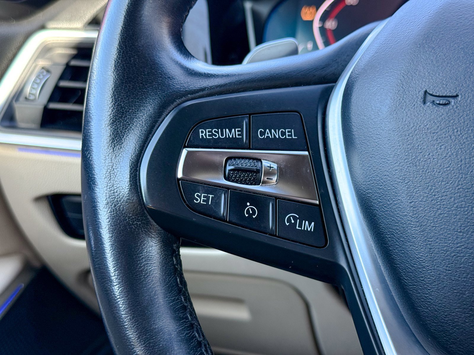 Used 2021 BMW 330i Sedan image 35