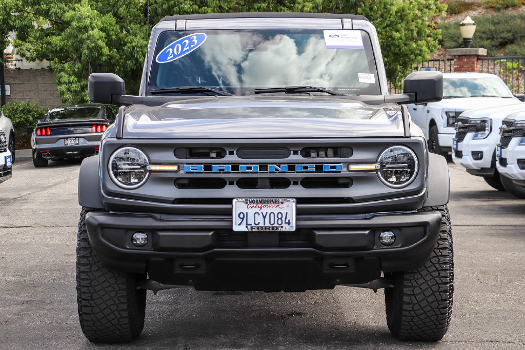 Certified 2023 Ford Bronco Big Bend w/ Sasquatch Package AWD/4WD image 2