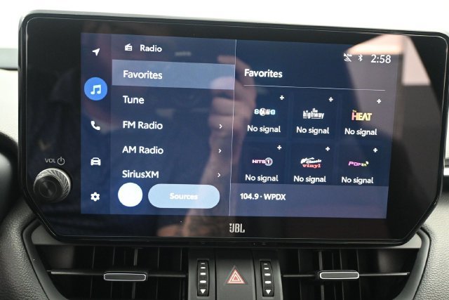 Used 2025 Toyota RAV4 XSE AWD/4WD image 11