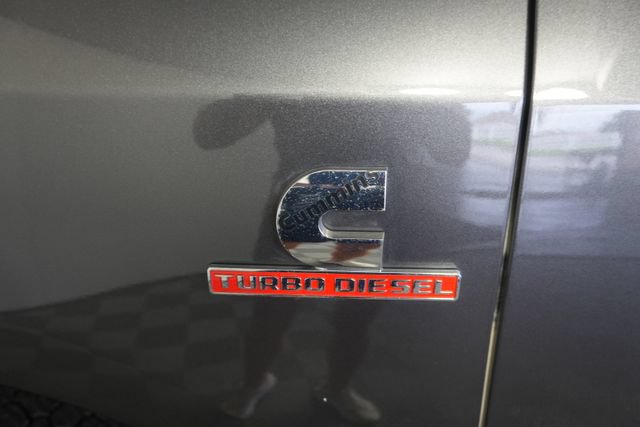 Used 2024 RAM 2500 Tradesman w/ Chrome Appearance Group AWD/4WD image 11