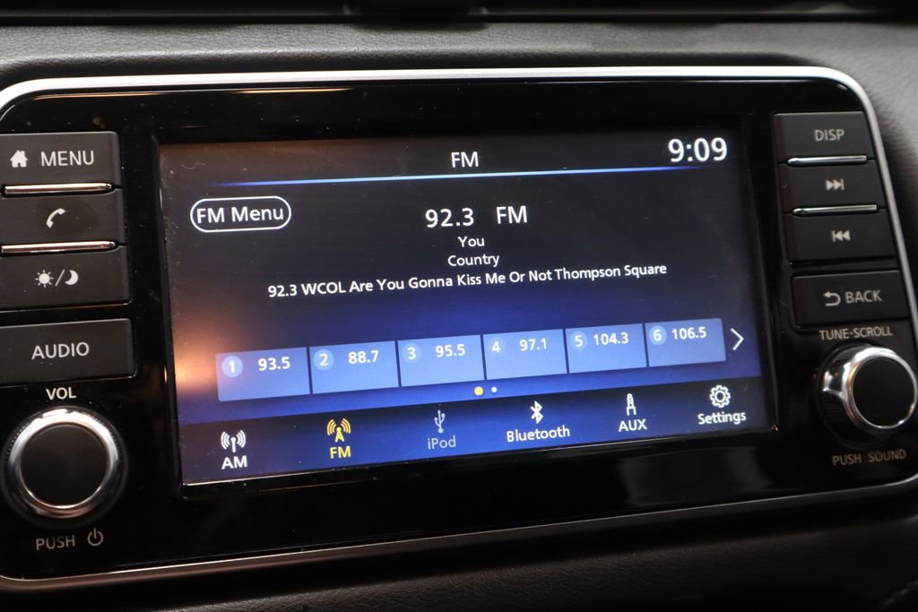 Used 2024 Nissan Versa S image 2