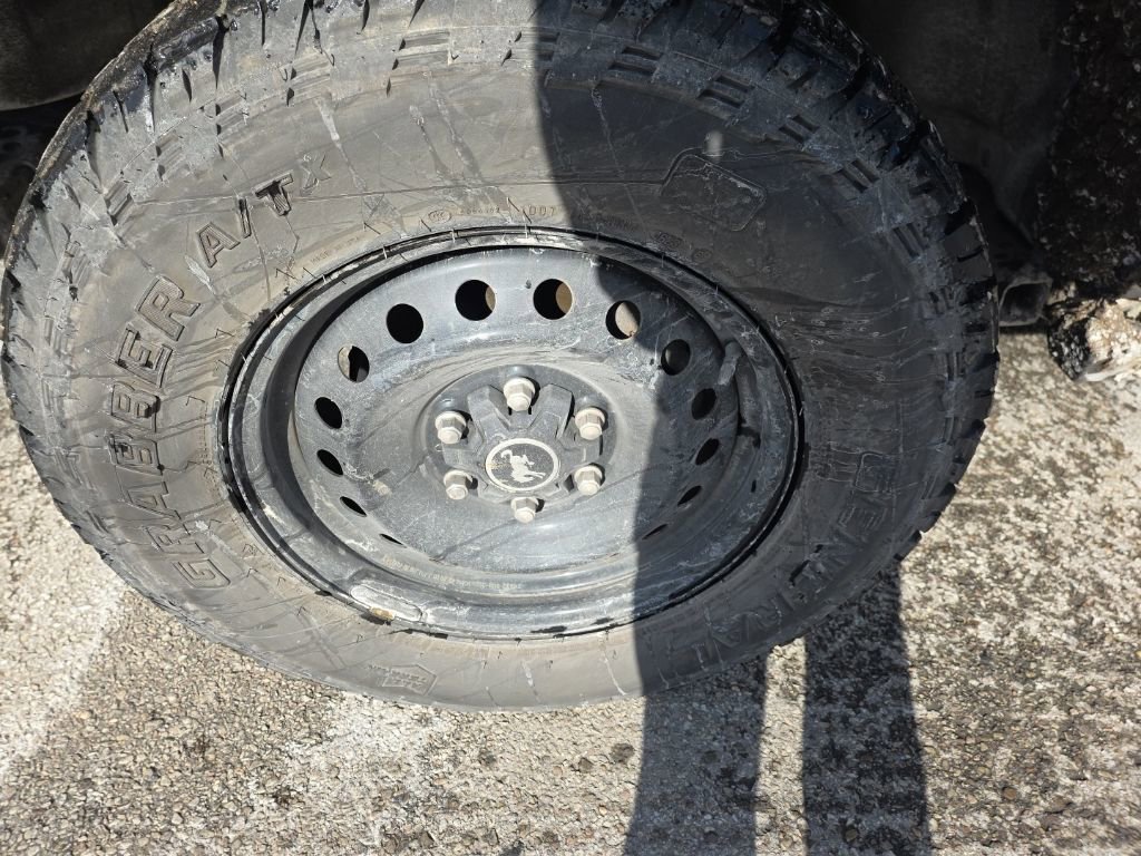 Certified 2022 Ford Bronco Black Diamond image 8