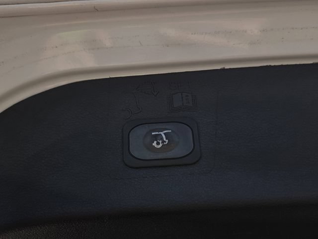 Certified 2019 Ford Escape SEL FWD image 23