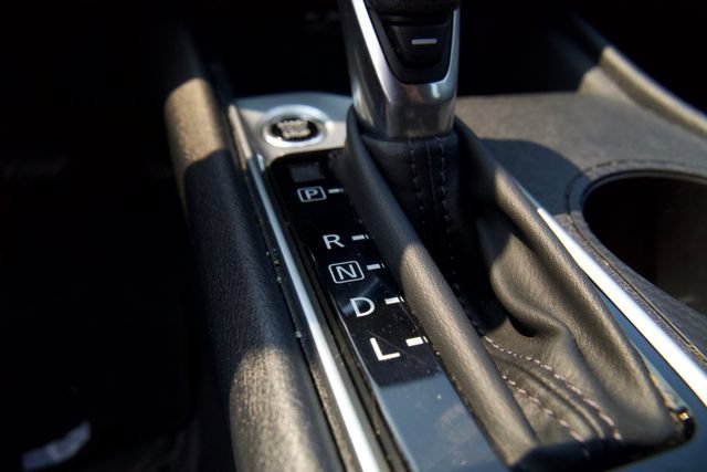 Used 2025 Nissan Altima 2.5 SV FWD image 18