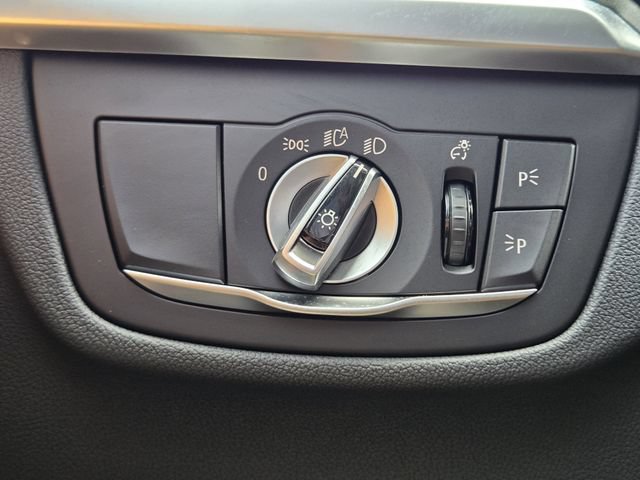Used 2024 BMW X3 sDrive30i w/ Premium Package w/ZPA RWD image 21