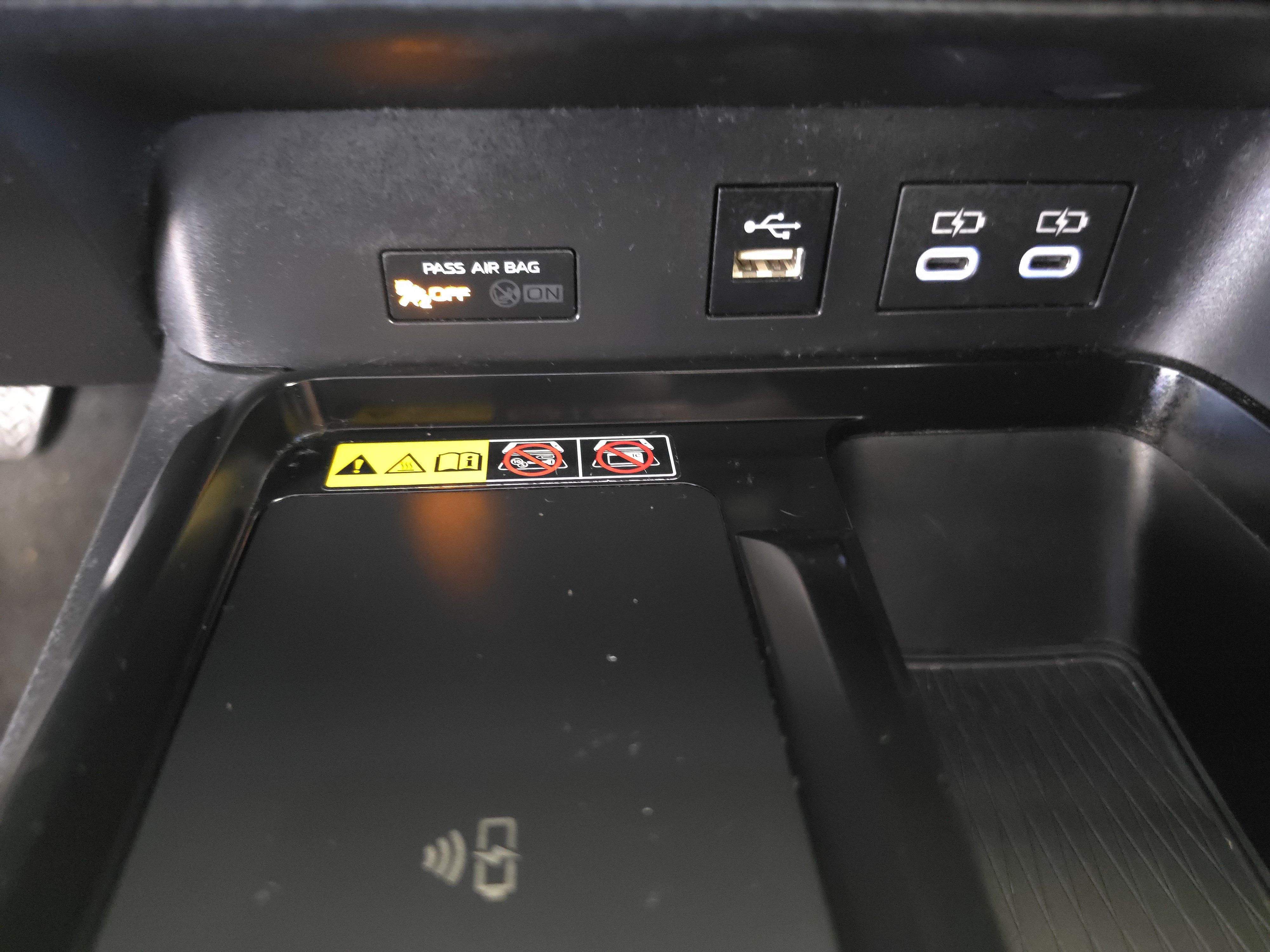 Used 2025 Toyota Camry LE FWD image 20
