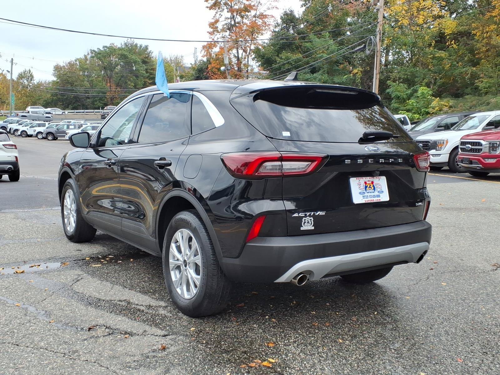 Certified 2023 Ford Escape Active AWD/4WD image 6