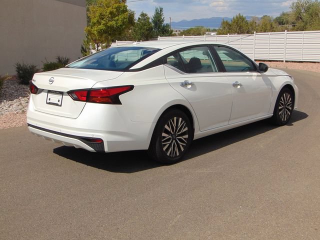 Used 2025 Nissan Altima 2.5 SV FWD image 6