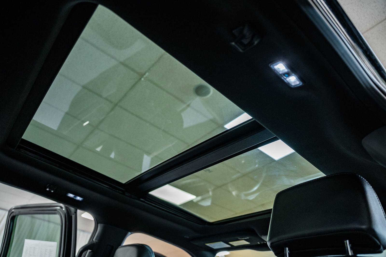 Certified 2024 Ford F150 Lariat image 41