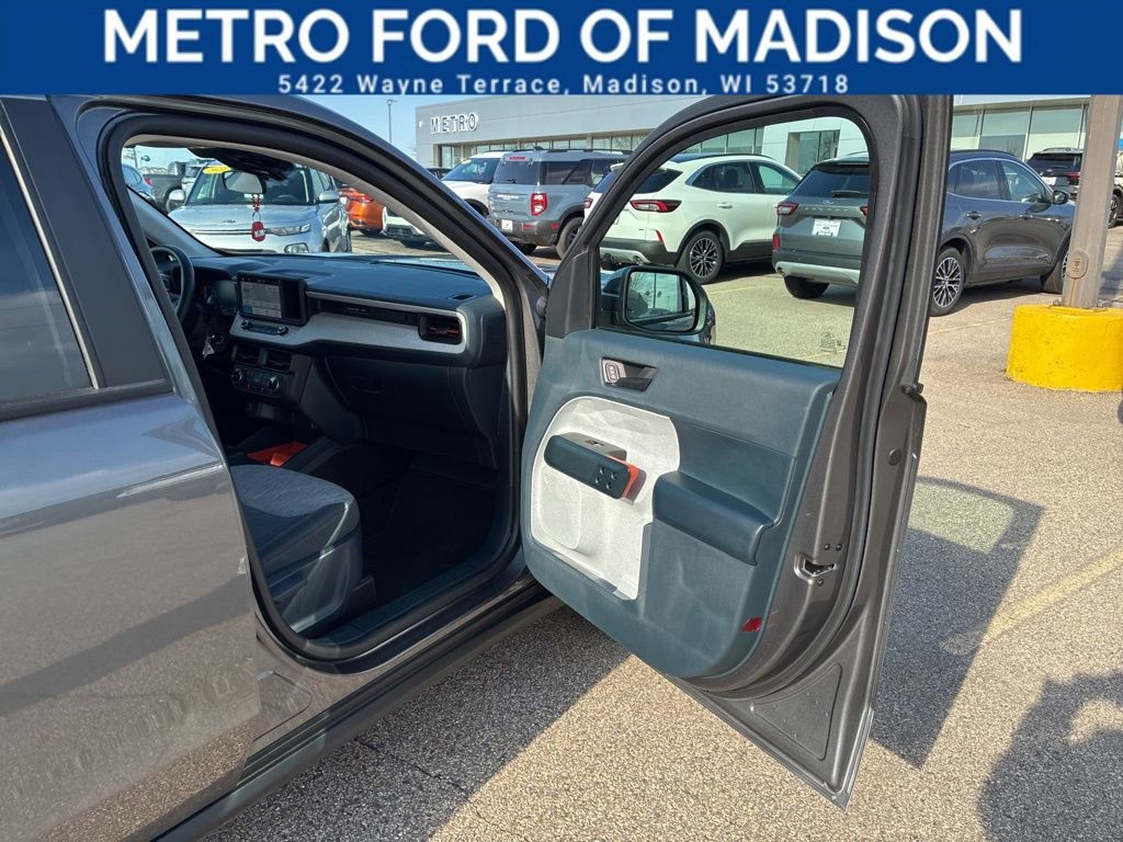 Certified 2023 Ford Maverick XLT w/ XLT Luxury Package image 43