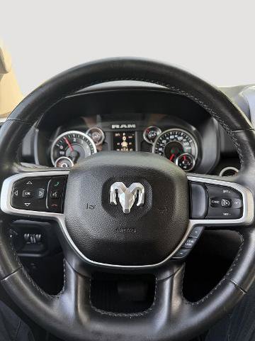 Used 2019 RAM 1500 Big Horn AWD/4WD image 12