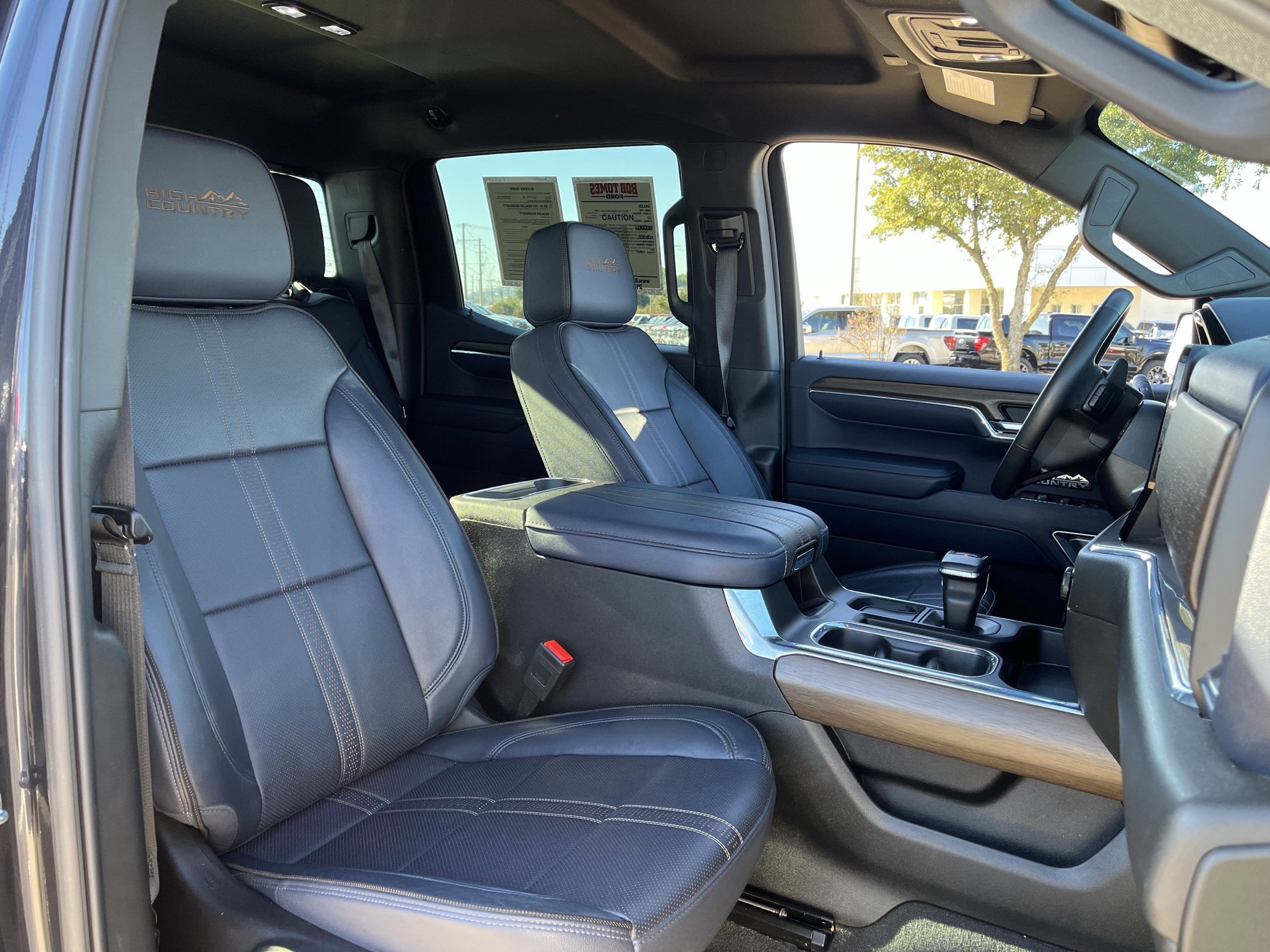 Used 2024 Chevrolet Silverado 1500 High Country w/ LPO, Dark Essentials Package AWD/4WD image 27