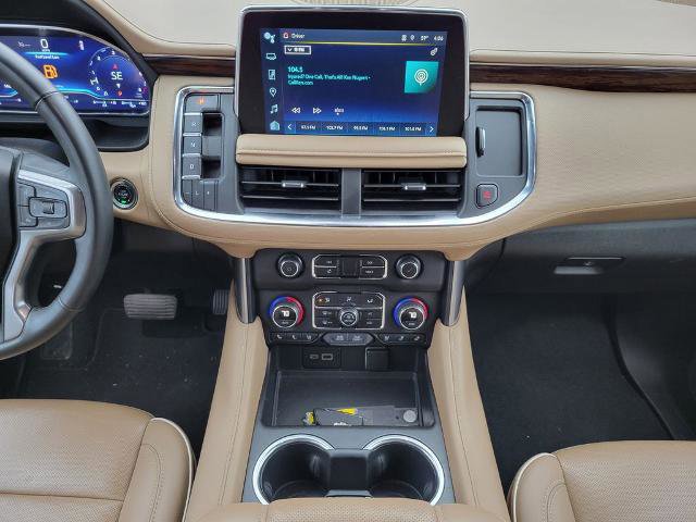 Used 2024 Chevrolet Suburban Premier image 20