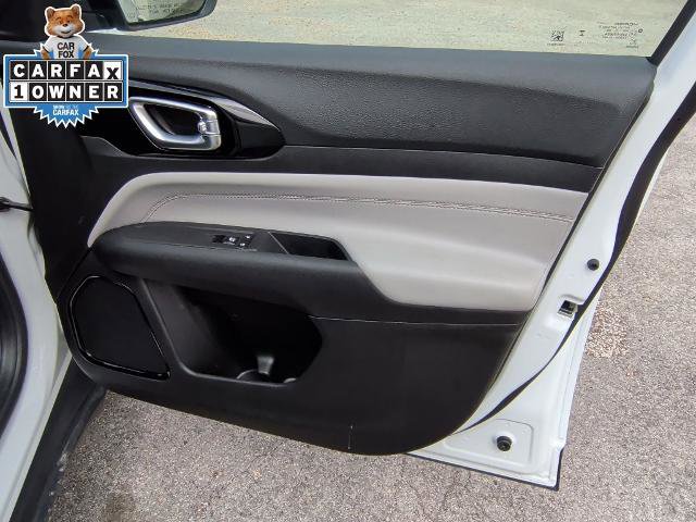 Used 2025 Jeep Compass Limited AWD/4WD image 24