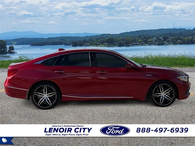 Used 2022 Honda Accord Touring image 8