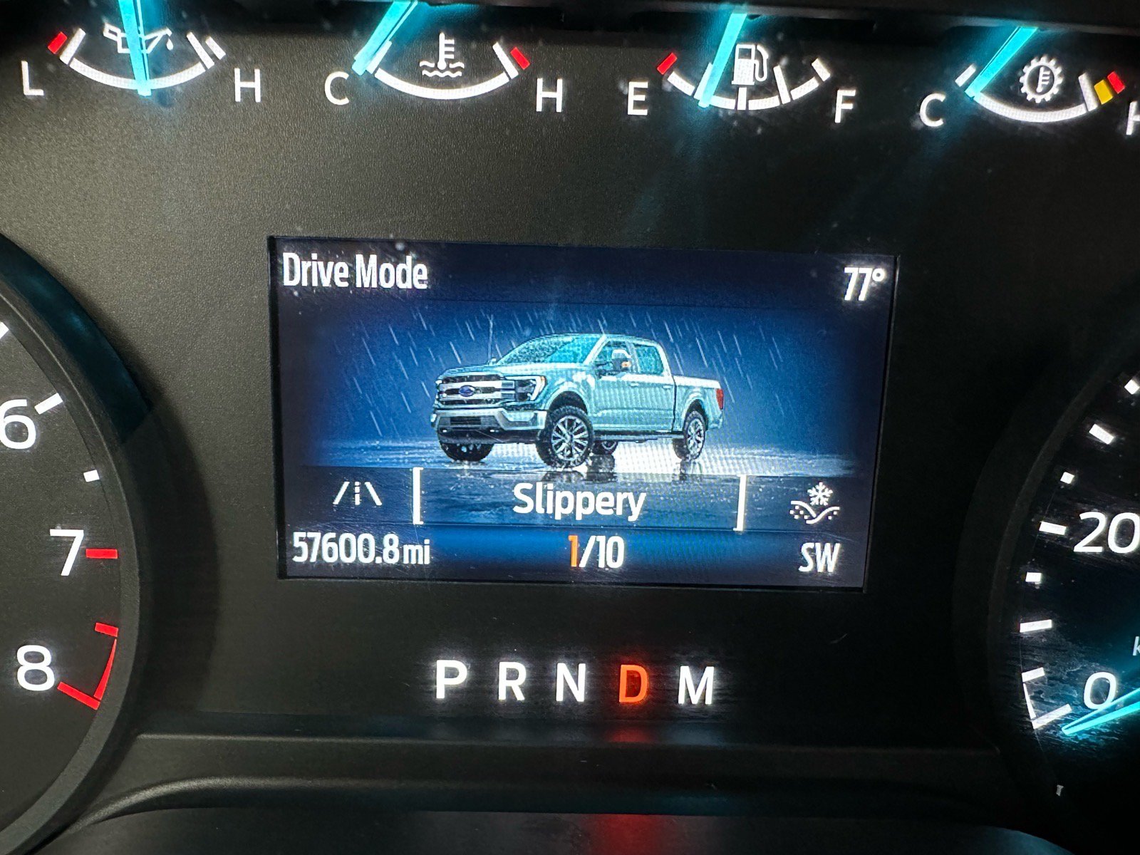Certified 2022 Ford F150 XL w/ Equipment Group 101A High AWD/4WD image 33