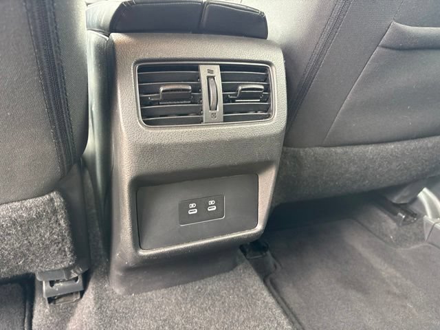 Used 2025 Nissan Rogue SV AWD/4WD image 13